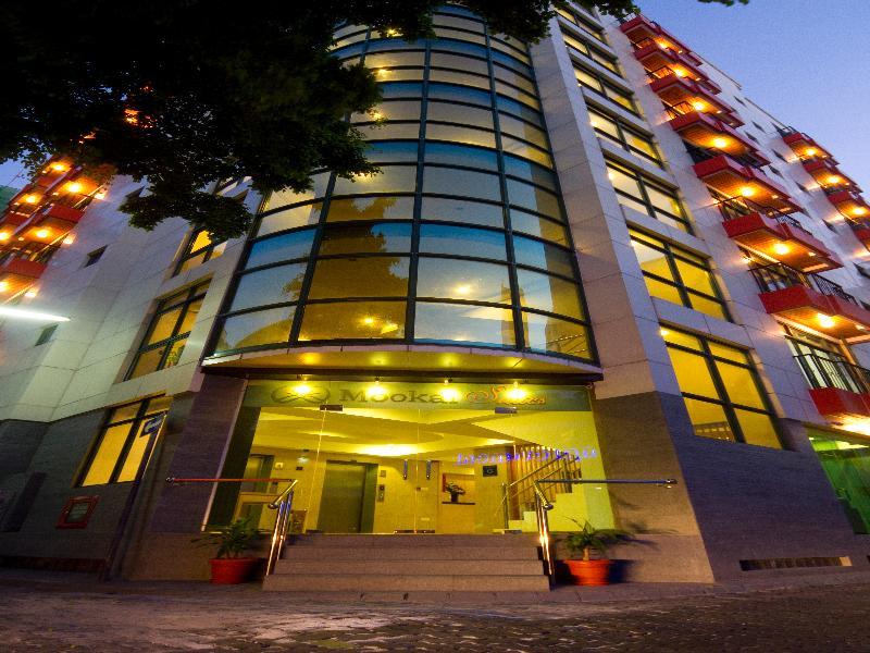 Mookai Suites Male Exterior photo